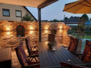 Rustikaler Sichtschutz rustikaler Sichtschutz auf Terrasse